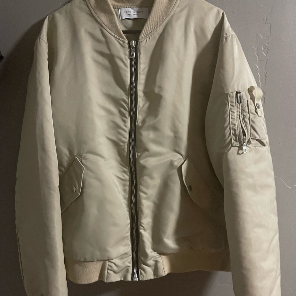 John Elliott bogota Bomber